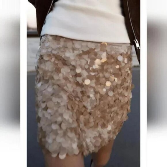 ZARA SEQUIN MINI SKIRT - Picture 2 of 4